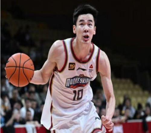 同曦管理層：活塞今夏給郭昊文提供NBA合同被后者選擇拒絕