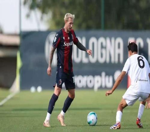 貝爾納代斯基：在博洛尼亞感覺很好，想和基耶薩一起去世界杯