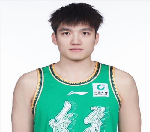 楊鳴證實！周俊成已退役曾隨遼籃CBA3連冠現(xiàn)回歸備戰(zhàn)全運會