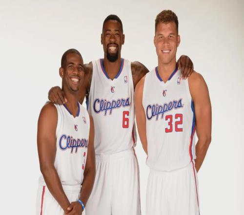 官宣签约!两届篮板王!37岁中锋重返NBA