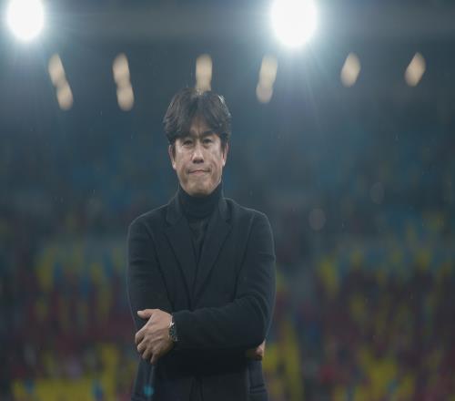 足球報(bào)：盡管蓉城與海港的分差縮減至一分，但爭(zhēng)冠的主動(dòng)權(quán)依然未能重回手中_中超直播免費(fèi)直播視頻直播