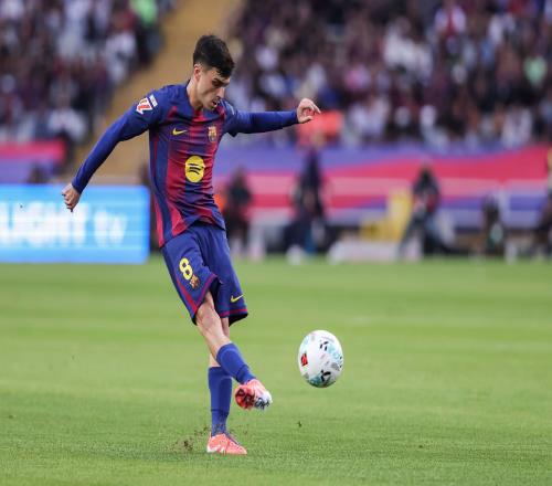 佩德里真的是個勞模嘛紅牌停賽成了他和弗里克的二人轉_西甲直播