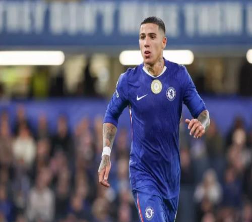 格里马尔多:恩佐离队对本菲卡伤害很大,因为一切都是围绕他