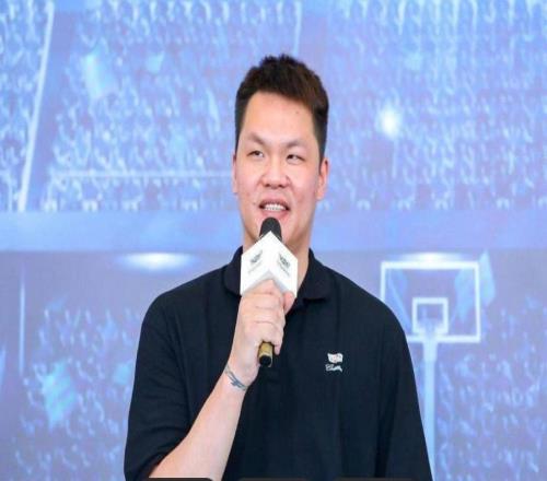 廣東隊外援4選1,包括NBA榜眼中鋒,朱芳雨打造爭冠陣容