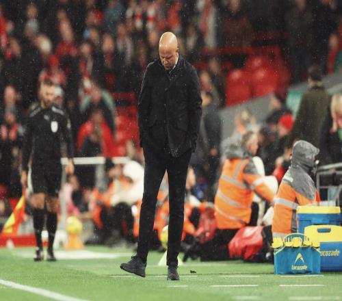 03!1.3亿新援缺战,利物浦主场惨败,遭赛季三杀,近7战6负