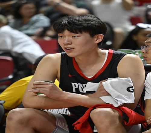 楊瀚森被怒噴：防守差遭美球迷“滾出NBA”！