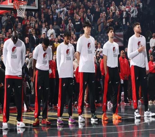 開拓者絕殺掘金楊瀚森未登場(chǎng)