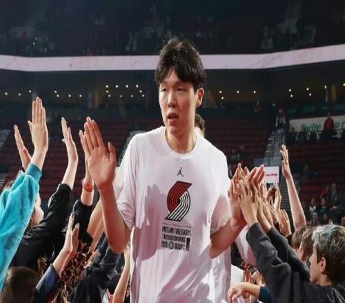 NBA常規(guī)賽開局表現(xiàn)未達預(yù)期，楊瀚森該何去何從