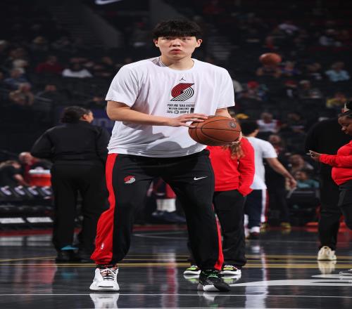 關(guān)于瀚森的中國社交媒體討論我并不熟悉但成長是需要時間的_nba直播