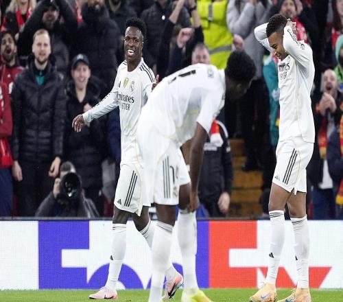 貝爾：維尼修斯和姆巴佩令人失望，他們把進攻變得復雜化了