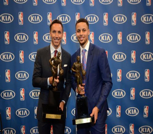 庫里回憶童年：老爸逼我練投籃我愛納什的經典控衛(wèi)風范_nba直播免費觀看直播在線