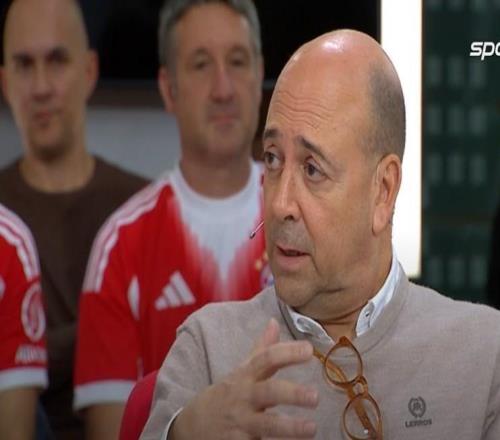 勒沃庫森CEO：主場(chǎng)輸霍村后就決定解雇滕哈格，是我們選錯(cuò)人