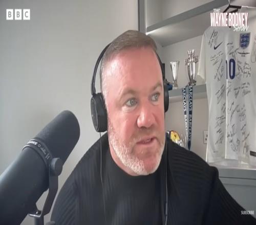 魯尼認(rèn)為切爾西的輪換策略適得其反隊(duì)內(nèi)領(lǐng)袖應(yīng)主動(dòng)質(zhì)疑馬雷斯卡的決策_(dá)英超直播