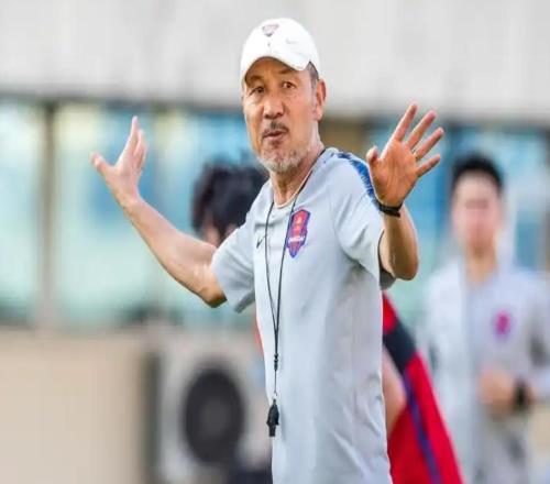 銅梁龍成功升超！媒體人熱議：中超預定火爆場面，重現川渝德比