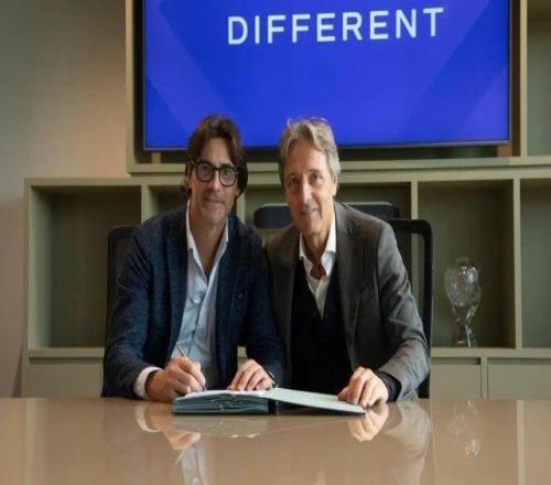 佛羅倫薩新帥上任，首秀大戰德羅西