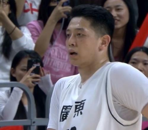 全運會男籃廣東隊大勝遼寧隊晉級決賽沈梓捷貢獻15分14籃板高詩巖砍下22分_cba直播