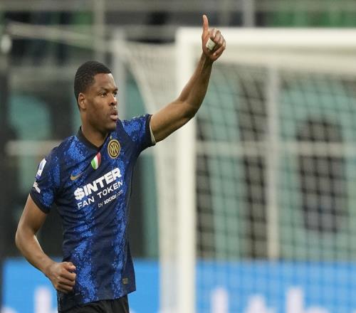 鄧弗里斯和比塞克的奮斗故事：成功背后的辛勤付出與專注精神_意甲直播