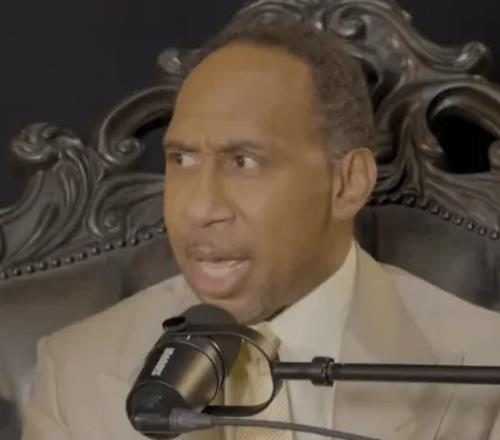 美國楊毅：誰還不知道詹姆斯是靠刷數(shù)據(jù)成為Goat