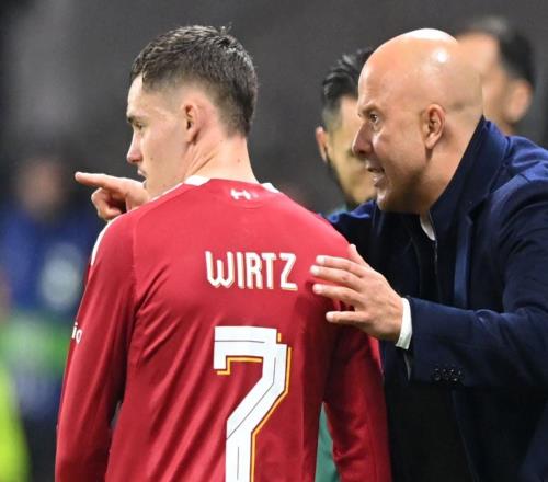 維爾茨遭反向夸贊！利物浦1億先生“不吭聲+不躲球”成唯一亮點(diǎn)