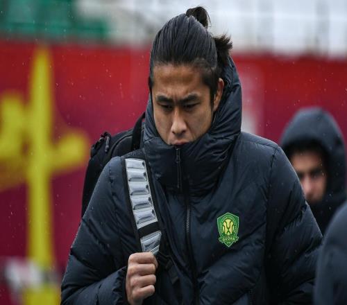 上海海港現(xiàn)有陣容，還能繼續(xù)稱(chēng)霸中超嗎最佳人選引援浮出水面！