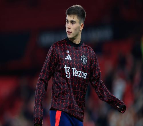 太陽(yáng)報(bào)報(bào)道曼聯(lián)計(jì)劃將阿瑪斯和維特克納入下賽季一線隊(duì)陣容_英超在線直播免費(fèi)