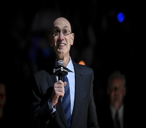 收視率飛漲的背后竟然是NBA的魔力還是觀眾無聊的選擇_jrs直播nba無插件直播