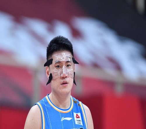 北京男籃五舊將現(xiàn)狀：劉曉宇敲定下家，33歲前國(guó)手無(wú)人問(wèn)津