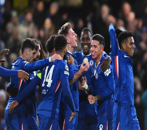 歐冠爆冷夜：切爾西吊打巴薩，曼城翻車，18歲巴西天才橫空出世