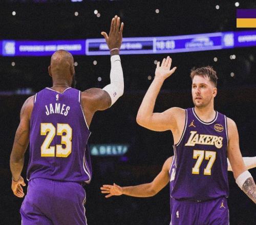 三巨頭爆發(fā)！99分24板22助！湖人成功打進(jìn)淘汰賽