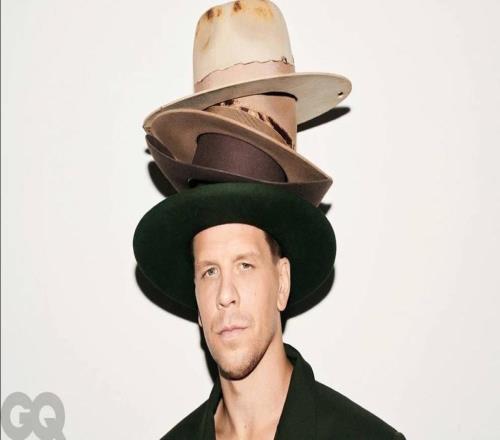 什琴斯尼：我沒那么勇敢，但需要時我會裝作勇敢完成出擊任務