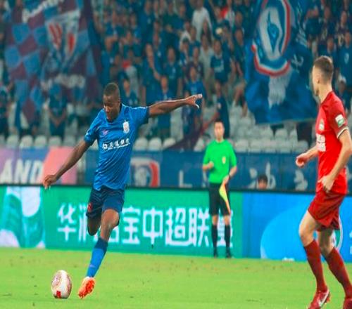 意外！曝申花中場大腿或加盟海港，中超四冠王有望再衛(wèi)冕