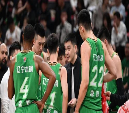 未來可期！遼籃內(nèi)線新星U19場均轟20.3+9.8楊鳴又有中鋒可用