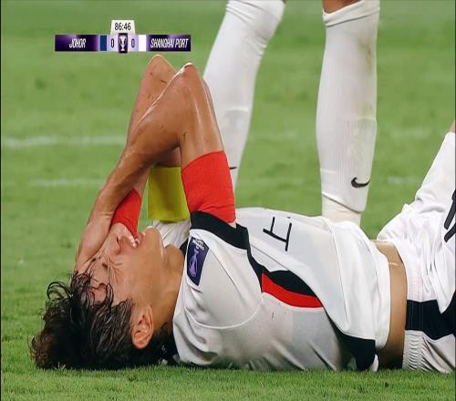 太慘烈，亞冠生死戰(zhàn)：中超霸主被狂攻48腳、3人受傷，瀕臨淘汰！