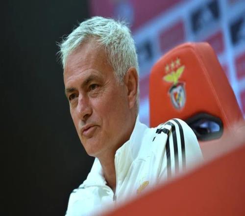 穆帥：那不勒斯傷病多別逗我笑了，我們的傷缺才讓我發(fā)愁