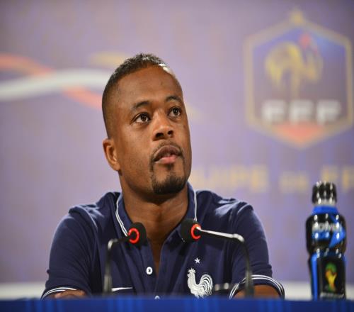 埃弗拉提到槍手在英超榜首的優勢減小，他認為球隊尚未展現出真正的冠軍實力_英超直播