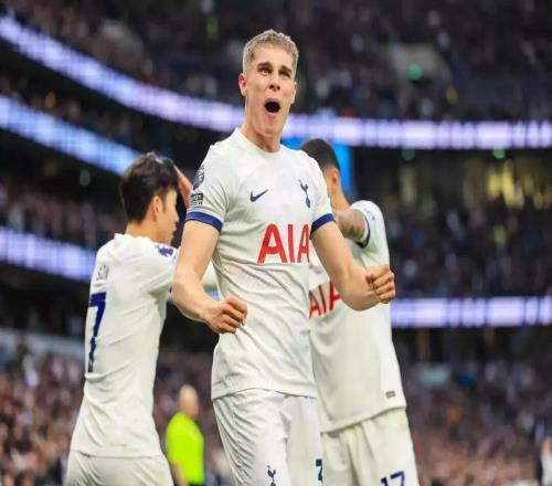 皇馬防線告急！英超兩大頂級中衛(wèi)進入引援雷達