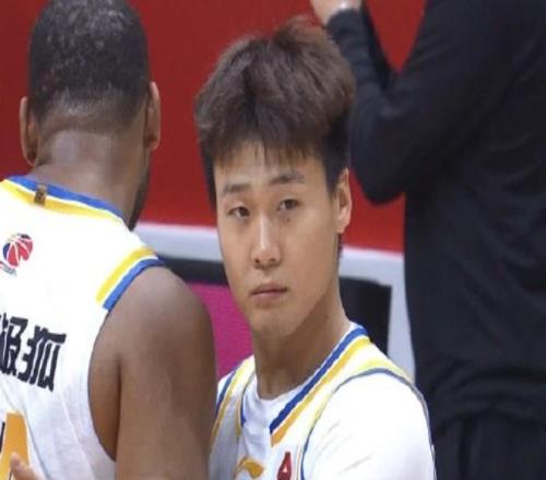 小試牛刀，趙睿北京首鋼CBA首秀砍10分1籃板4助攻