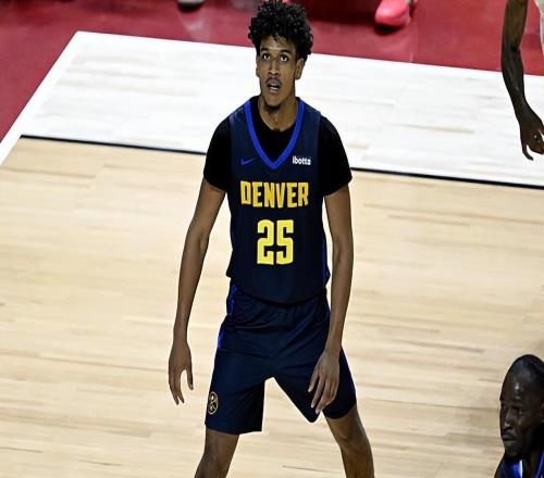 發展聯盟賽場狀態神勇，掘金為什么不給后場新秀一些表現機會呢