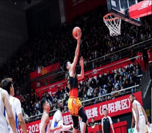 比四川還該降級！國內球員全混子，NBL新秀第一戰就成本土得分王