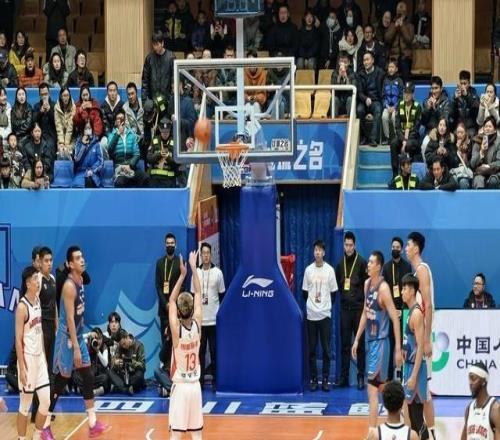 CBA首輪開(kāi)賽，四川男籃“全華班”出戰(zhàn)不敵廣州隊(duì)