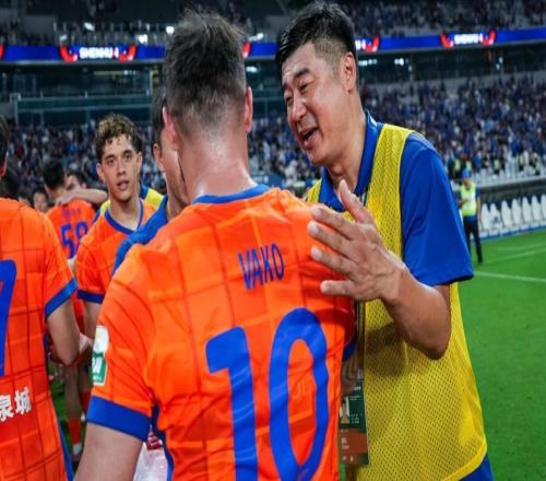 強(qiáng)強(qiáng)對話11球2助！卡扎榮膺中超最佳無可爭議或已成功續(xù)約泰山