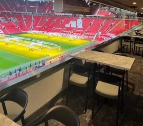 記者：曼聯(lián)與UA92大學(xué)合作，老特拉福德下月將改造為學(xué)生校園