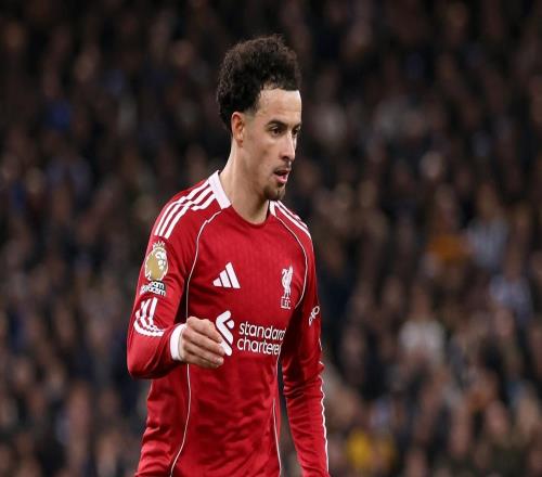 瓊斯：有人批評(píng)我出球不夠快，但那是因?yàn)槲覍?duì)控球有信心