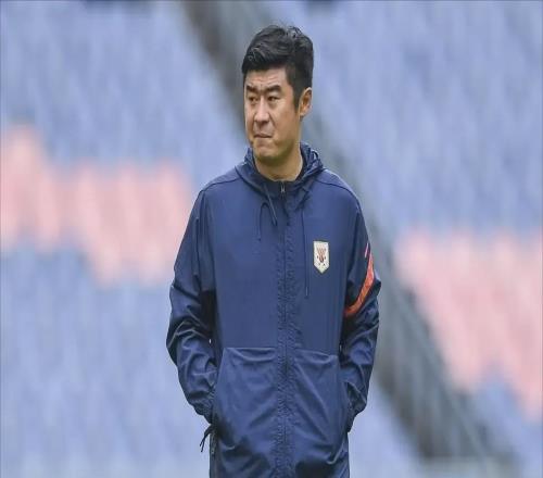 38歲少帥執掌中超新軍！重慶銅梁龍的300天豪賭與土帥革命真相！