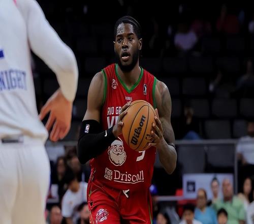 鐵樹開花了！火箭二隊(duì)的鋒線大閘竟然在三分線外5投5中