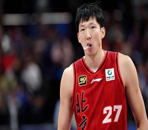 在場上贏35分！周琦面對老東家真賣力，球迷：沒有一點放水