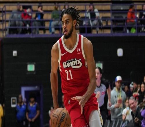 表現(xiàn)依然不溫不火！開拓者側(cè)翼新星在發(fā)展聯(lián)盟賽場也缺乏統(tǒng)治力