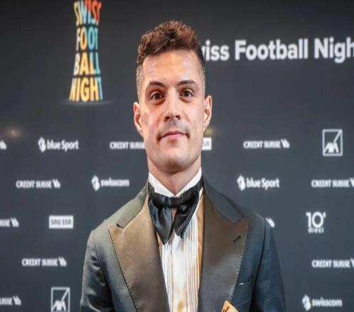 黑貓變身黑馬，曾經(jīng)的爭(zhēng)議隊(duì)長(zhǎng)有一份功勞