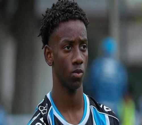 斯基拉：利物浦正在關(guān)注格雷米奧17歲前腰加布里埃爾梅茨