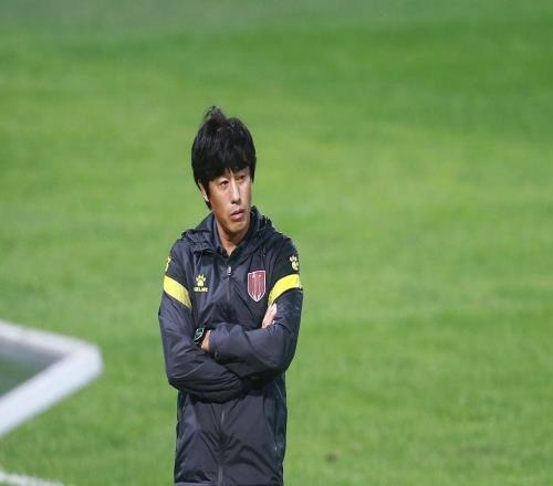 蓉城和教練徐正源分?jǐn)?shù)是正確的思路，這球隊(duì)到了需要更新?lián)Q代階段